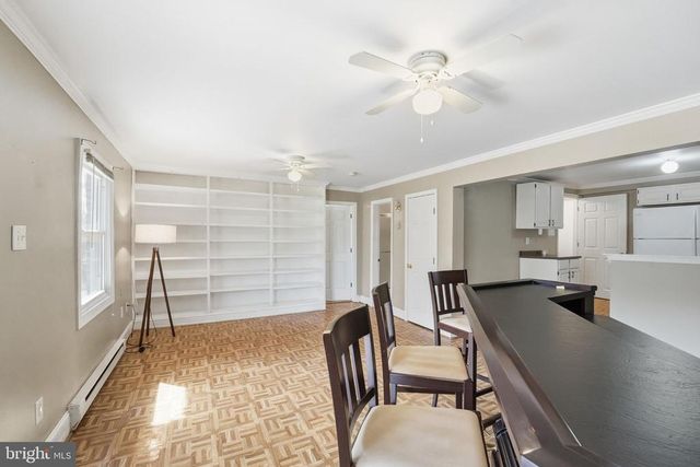 8277 LOCK LN, Warrenton, VA 20186