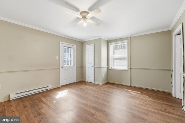 8277 LOCK LN, Warrenton, VA 20186