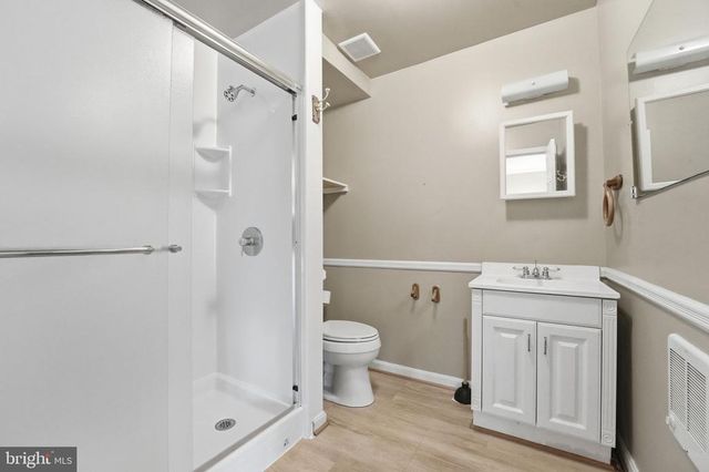 8277 LOCK LN, Warrenton, VA 20186