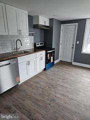 50 OLD LANCASTER RD, Devon, PA 19333