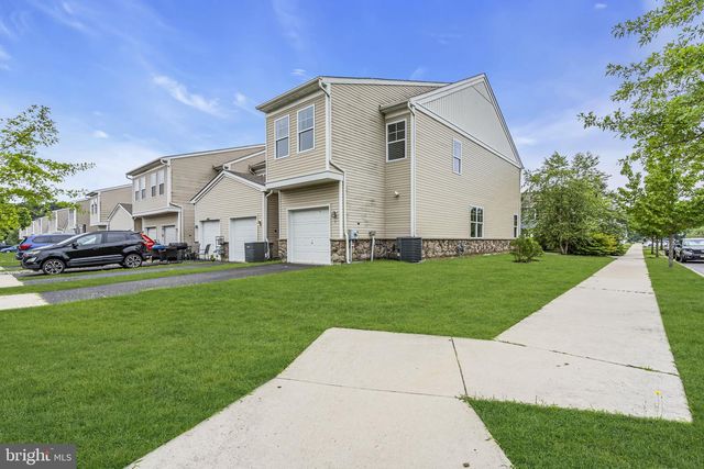 1 ROWAND WAY E, Clementon, NJ 08021