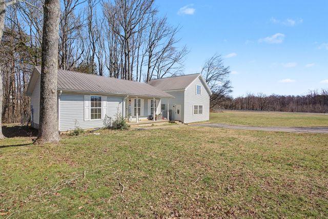 4016 Bentle Dr, Westmoreland, TN 37186