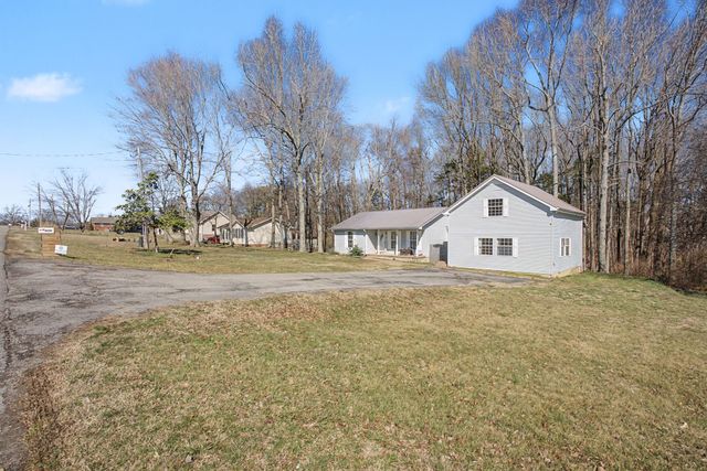 4016 Bentle Dr, Westmoreland, TN 37186