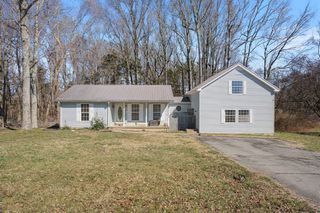 4016 Bentle Dr, Westmoreland, TN 37186