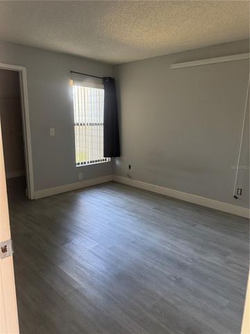 2422 KING OAK COURT, St Cloud, FL 34769