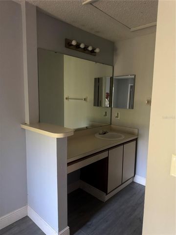 2422 KING OAK COURT, St Cloud, FL 34769