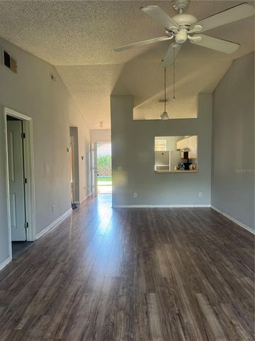 2422 KING OAK COURT, St Cloud, FL 34769