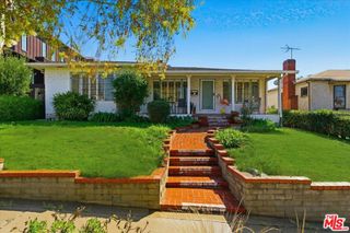 2408 Pier Avenue, Santa Monica, CA 90405