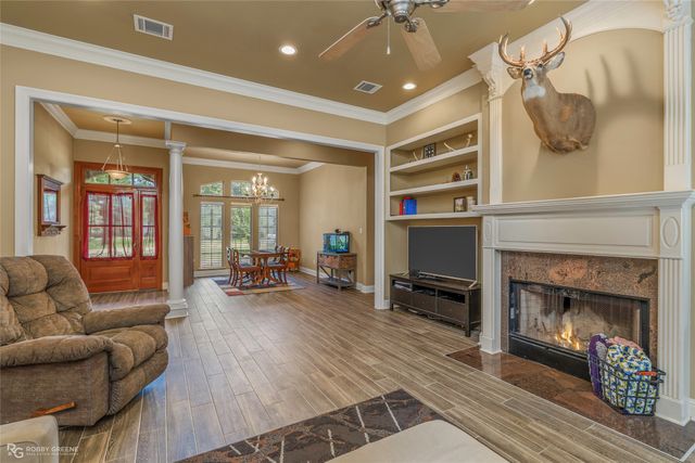 100 Preston Bay Circle, Benton, LA 71006