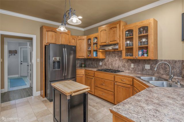 100 Preston Bay Circle, Benton, LA 71006