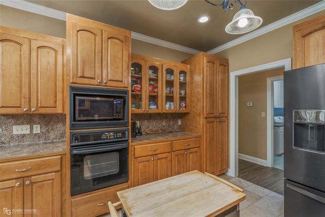 100 Preston Bay Circle, Benton, LA 71006