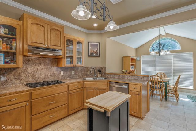 100 Preston Bay Circle, Benton, LA 71006