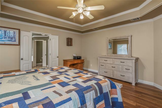 100 Preston Bay Circle, Benton, LA 71006