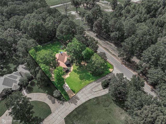100 Preston Bay Circle, Benton, LA 71006