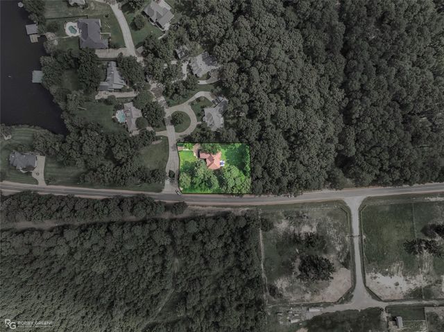 100 Preston Bay Circle, Benton, LA 71006