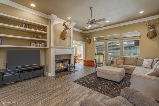 100 Preston Bay Circle, Benton, LA 71006