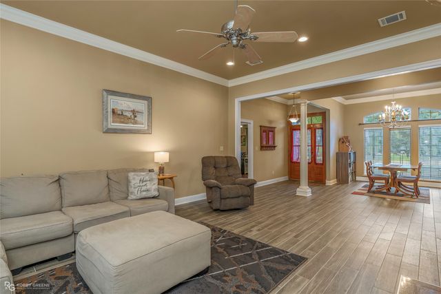 100 Preston Bay Circle, Benton, LA 71006