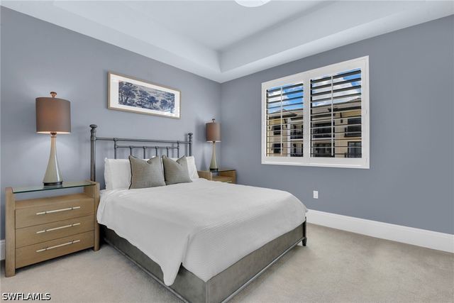 1035 3rd AVE S 406, Naples, FL 34102