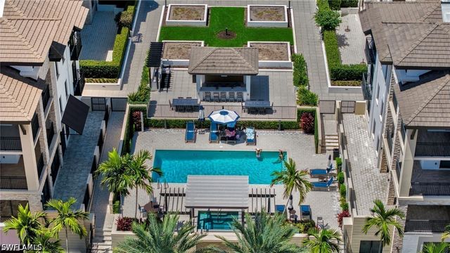 1035 3rd AVE S 406, Naples, FL 34102