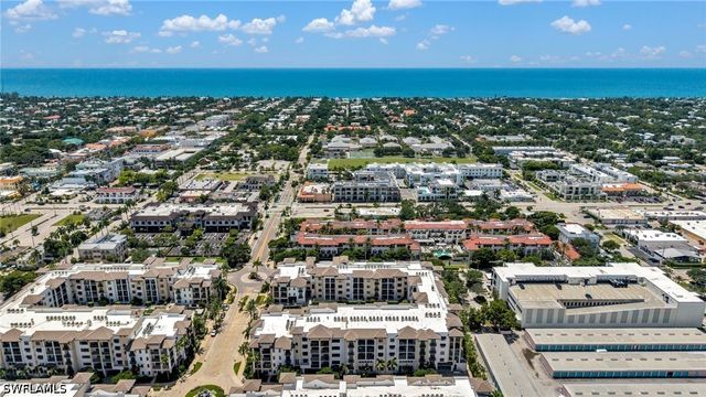 1035 3rd AVE S 406, Naples, FL 34102