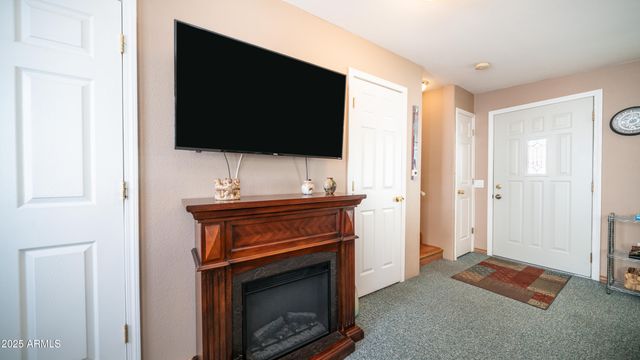 384 GYPSUM Drive, Apache Junction, AZ 85119