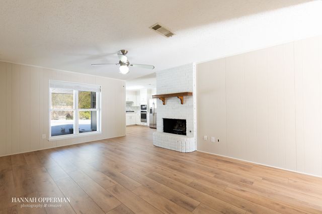 9813 Driftwood Circle, Shreveport, LA 71118