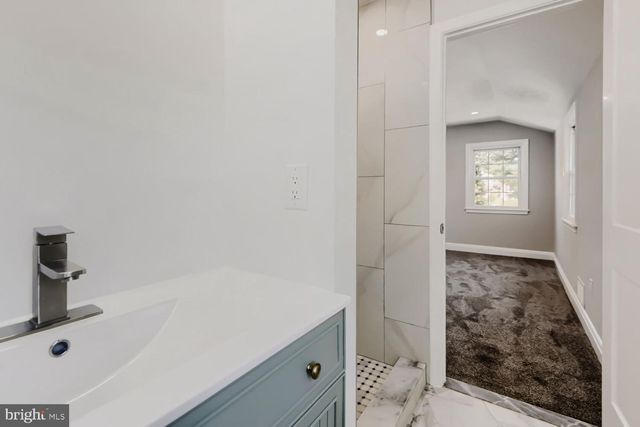6410 LAUREL DR, Baltimore, MD 21207
