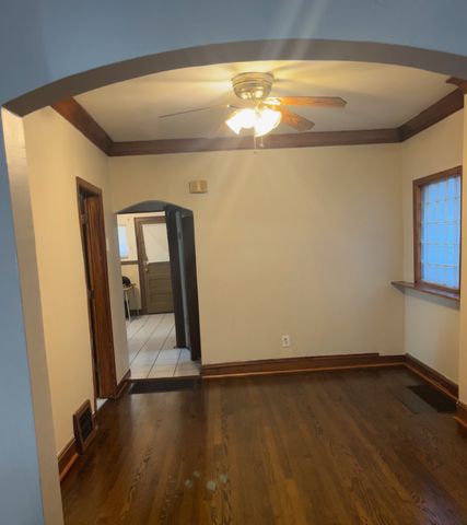 10427 S Avenue H Avenue, Chicago, IL 60617