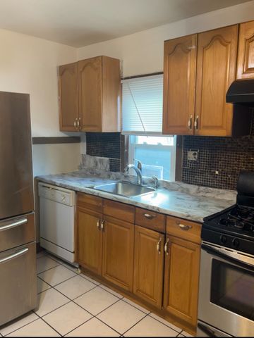 10427 S Avenue H Avenue, Chicago, IL 60617