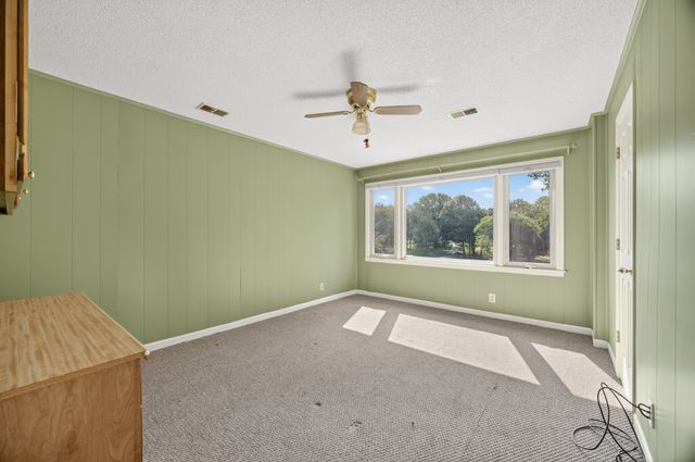 12 Diemer Rd, Fayetteville, TN 37334