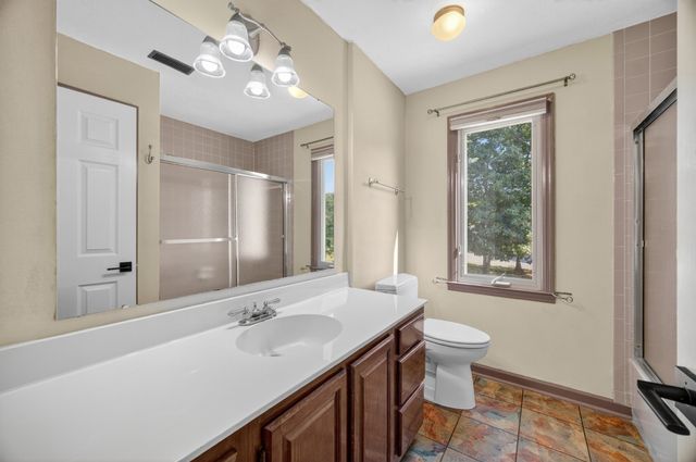 12 Diemer Rd, Fayetteville, TN 37334