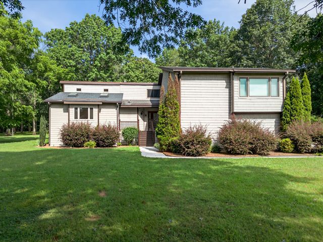 12 Diemer Rd, Fayetteville, TN 37334