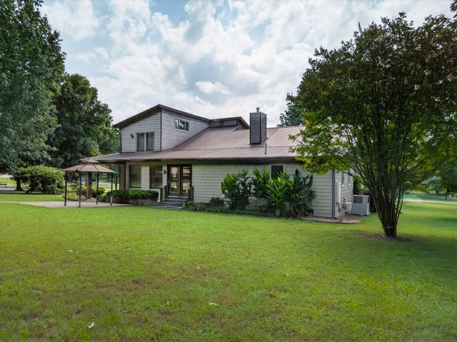 12 Diemer Rd, Fayetteville, TN 37334