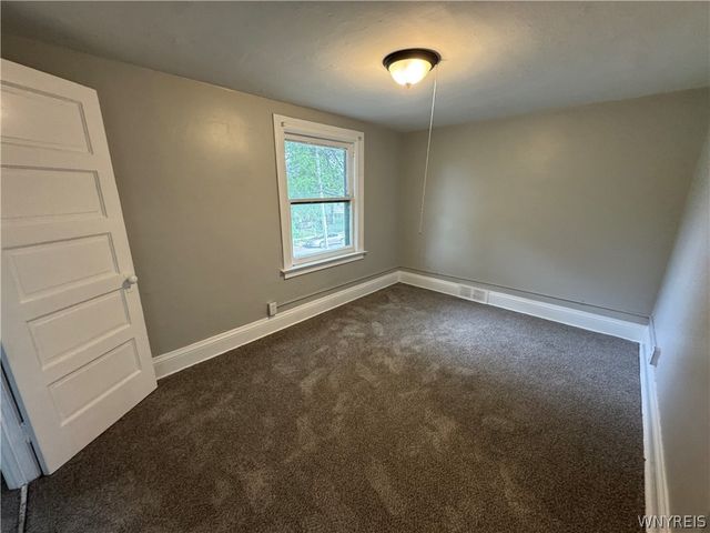 444 26th Street, Niagara Falls, NY 14303