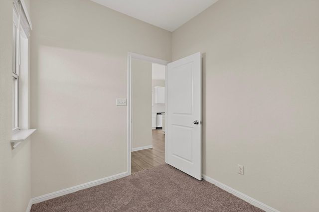 12432 Ostrich TRL, Manor, TX 78653