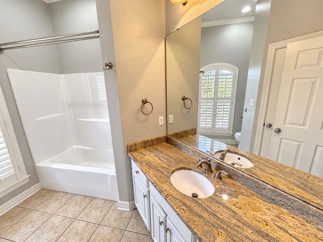 218 Ixworth Avenue, Bossier City, LA 71111