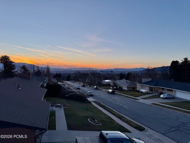 1332 S Canterbury Drive, Salt Lake City, UT 84108