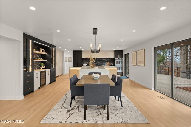 1332 S Canterbury Drive, Salt Lake City, UT 84108