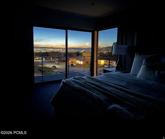 1332 S Canterbury Drive, Salt Lake City, UT 84108