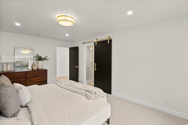 1332 S Canterbury Drive, Salt Lake City, UT 84108