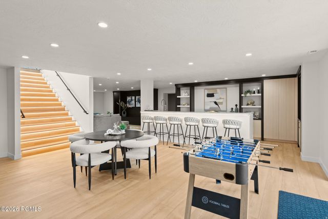 1332 S Canterbury Drive, Salt Lake City, UT 84108