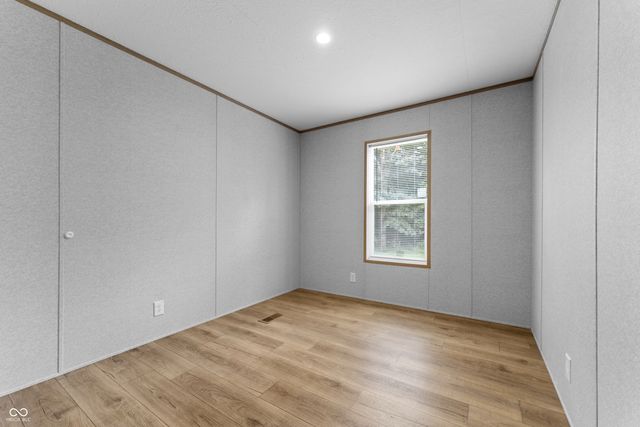 2177 N 4th Street, Seelyville, IN 47803