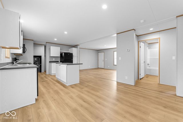 2177 N 4th Street, Seelyville, IN 47803