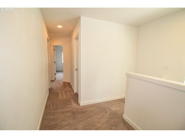 842 S 22ND Ave, Cornelius, OR 97113