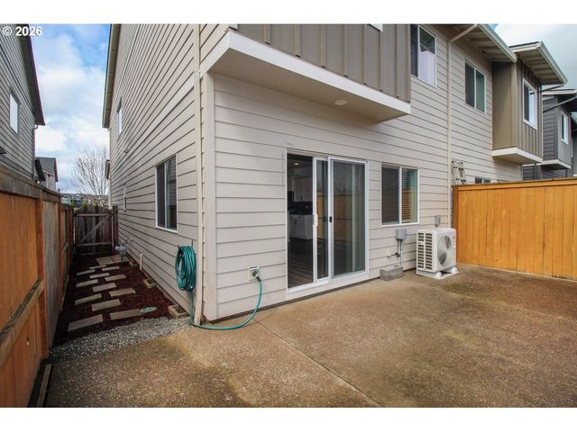 842 S 22ND Ave, Cornelius, OR 97113
