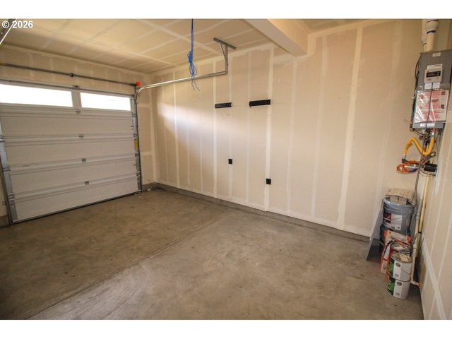 842 S 22ND Ave, Cornelius, OR 97113