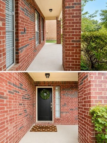 2053 Lake Trail Drive, Heartland, TX 75126