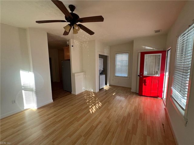 1410 Seaboard AVE, Chesapeake, VA 23324