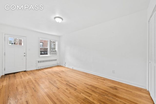 1250 E 98th Street, New York City, NY 11236