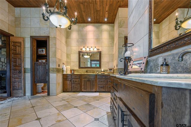 1450 County Road 36330, Sumner, TX 75486